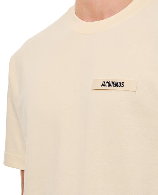  자크뮈스 그로그랭 로고 티셔츠 TSM00133AJ00226150 Neutrals - JACQUEMUS