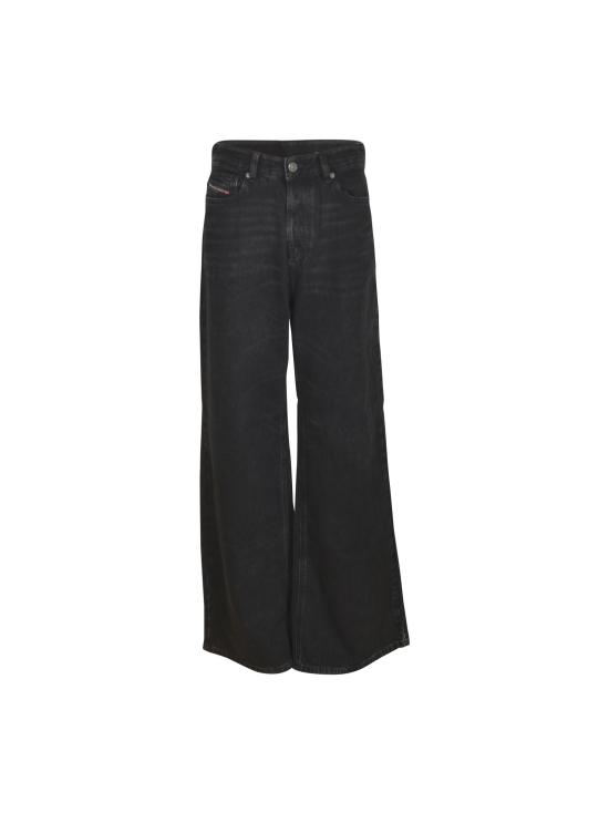 26SS 디젤 스트레이트 팬츠 A06925 09P09 02