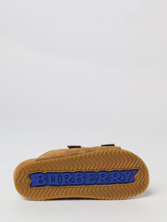 26SS 버버리 체크 스웨이드 어친 샌들 8121958 Brown - BURBERRY