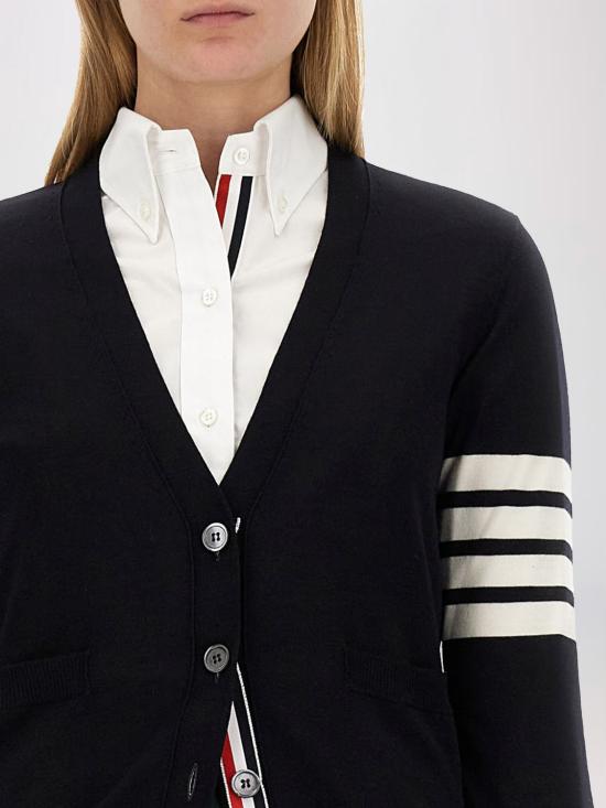 26SS 톰브라운 파인 메리노 울 4바 릴렉스 핏 가디건 FKC334AY1014 415 Blue - THOM BROWNE