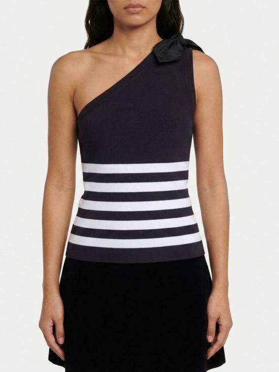 26SS 파투 탑 KN3338092 5970 Red