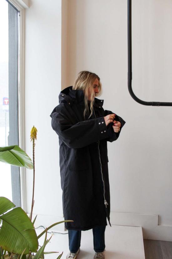  가니 패딩 Ganni Ripstop 트라이 레이어 파카 코트 팬텀 블랙 - GANNI