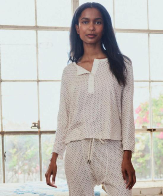  더 그레이트 민소매 티셔츠 위대한. 크롭 슬립 헨리 탑