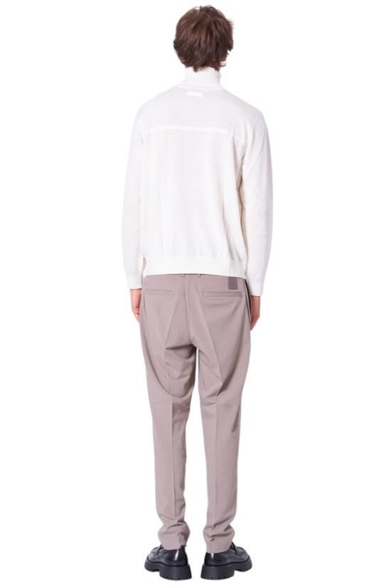 25FW 알마니 터틀넥 XM000900 White - ARMANI