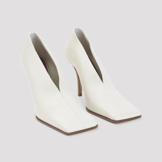 26SS 알라이아 힐/펌프스 AA3E1020I106 White - ALAIA