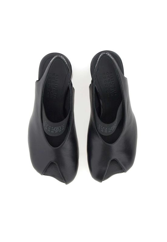 26SS MM6 메종마르지엘라 힐/펌프스 S59WP0213 P3628T8013 Black - MM6 MAISON MARGIELA