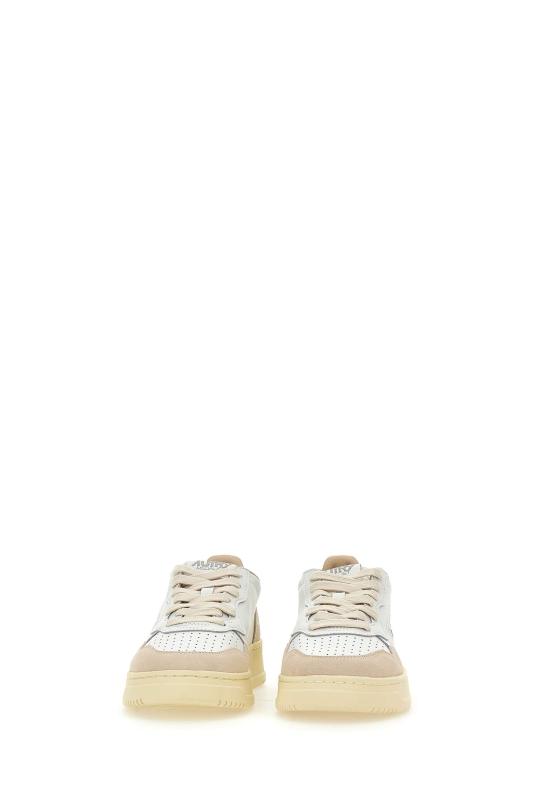 26SS 오트리 메달리스트 로우 스니커즈 AULW LS14 White - AUTRY