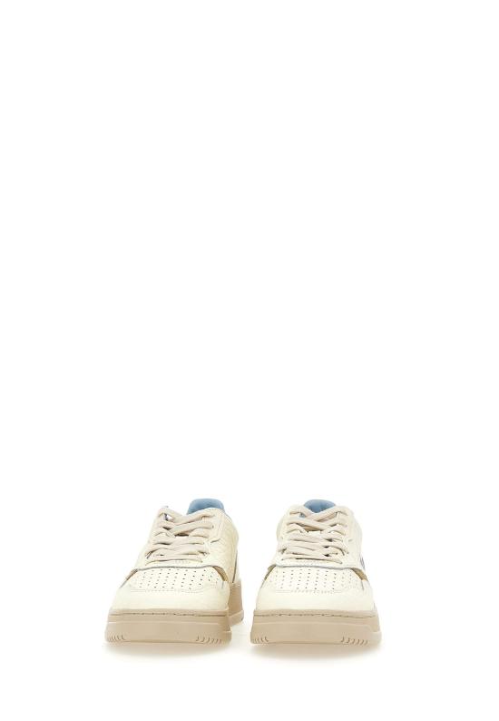  오트리 메달리스트 로우 스니커즈 AULW NE15 White - AUTRY