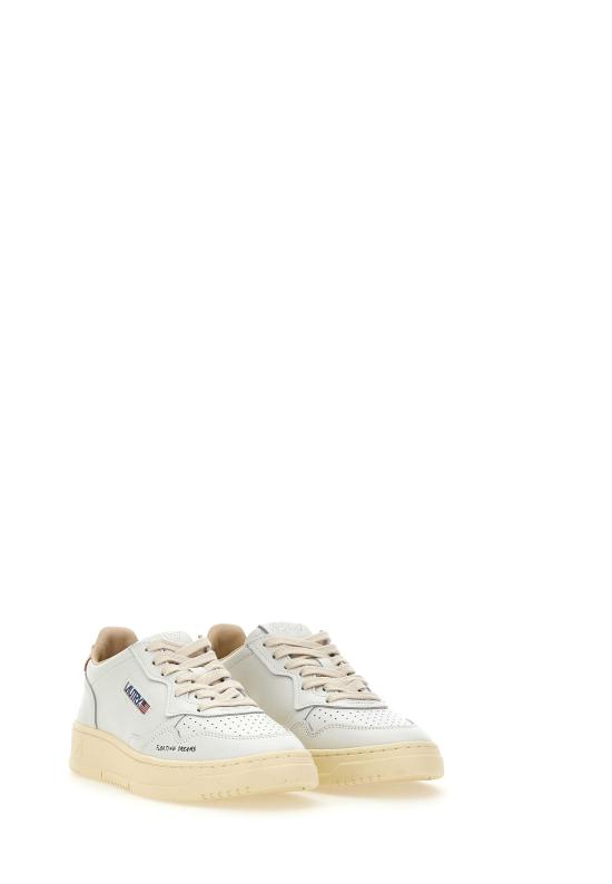 26SS 오트리 메달리스트 로우 스니커즈 AULW DL03 White - AUTRY