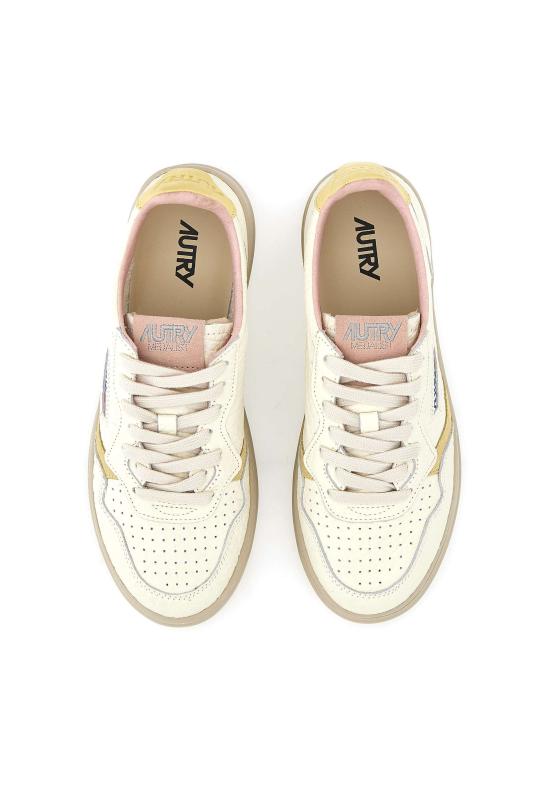 26SS 오트리 메달리스트 로우 스니커즈 AULW NE14 White - AUTRY