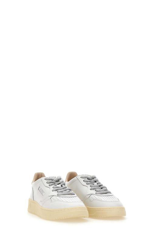 26SS 오트리 메달리스트 로우 스니커즈 AULW SW02 White - AUTRY