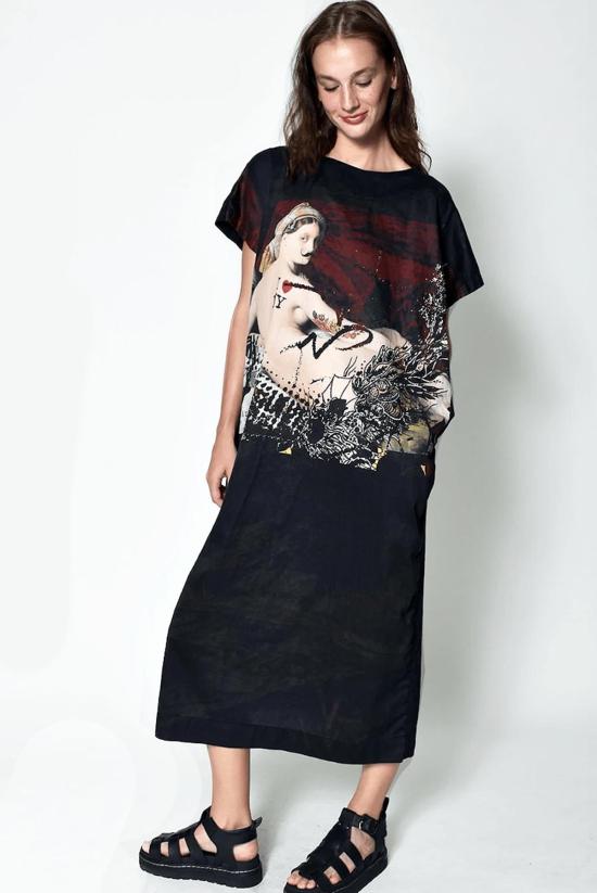  우지 뉴욕 롱 원피스 타투 롱 드레스