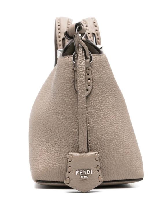 26SS 펜디 바이 더 웨이 소프트 미디움 백 8BL155 ASU2 F04Y9 CORDA PALLADIO - FENDI