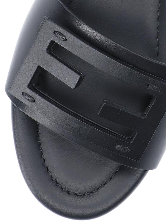 26SS 펜디 샌들 8R8136 AE7T F0ABB Black - FENDI