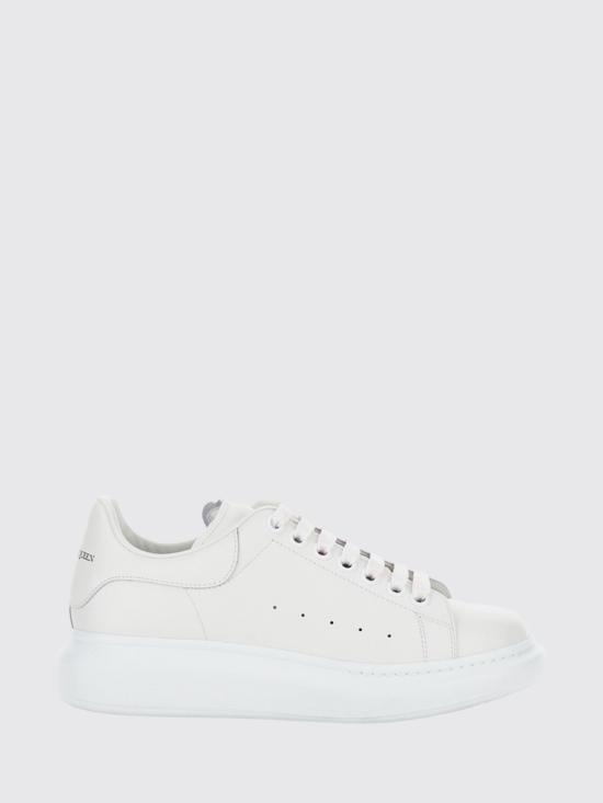 26SS 알렉산더 맥퀸 오버사이즈드 스니커즈 553770WIAIG 9007 White