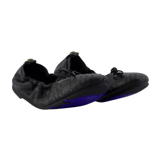 26SS 버버리 플랫 슈즈 8121096 A1189 black - BURBERRY