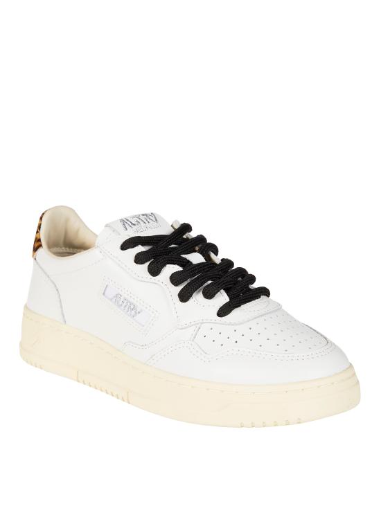 26SS 오트리 메달리스트 로우 스니커즈 AULWOC01 WHTLEOP BIANCO - AUTRY