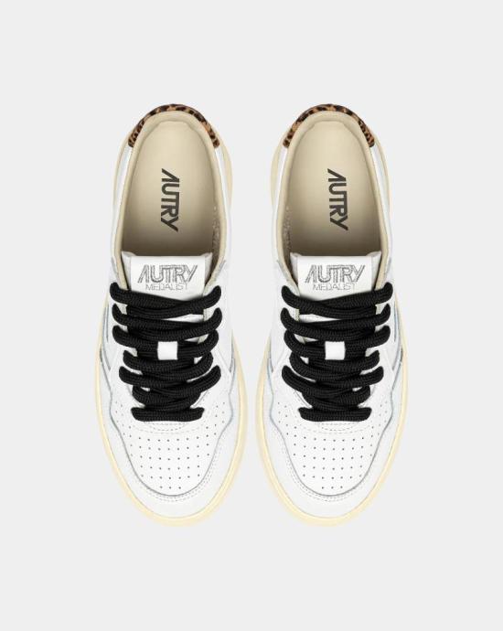 26SS 오트리 메달리스트 로우 스니커즈 AULW OC01 WHT LEOP White leopard - AUTRY