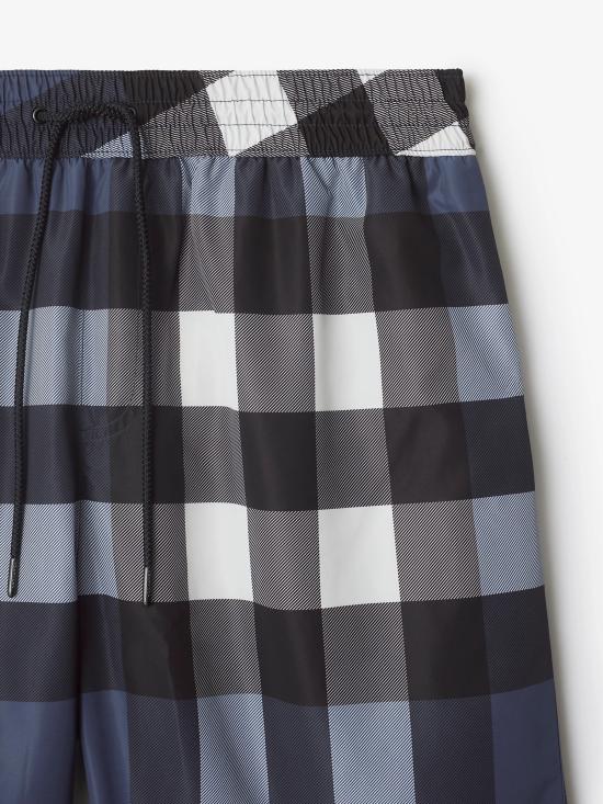 26SS 버버리 체크 스윔팬츠 8112685 A5805 Blue - BURBERRY