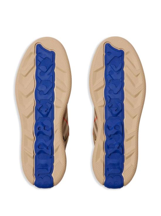 26SS 버버리 체크 테라스 스니커즈 8095276 B9368 Beige - BURBERRY