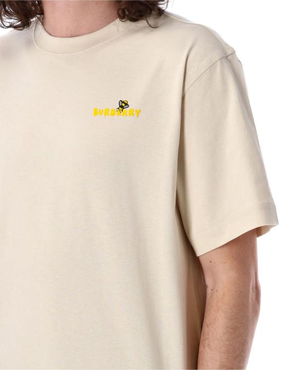 25SS 버버리 반팔 티셔츠 8102736 C1408 ALPINE - BURBERRY