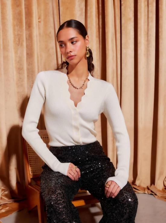  피프틴 트웬티 가디건 블리스 스캘럽 엣지  크림