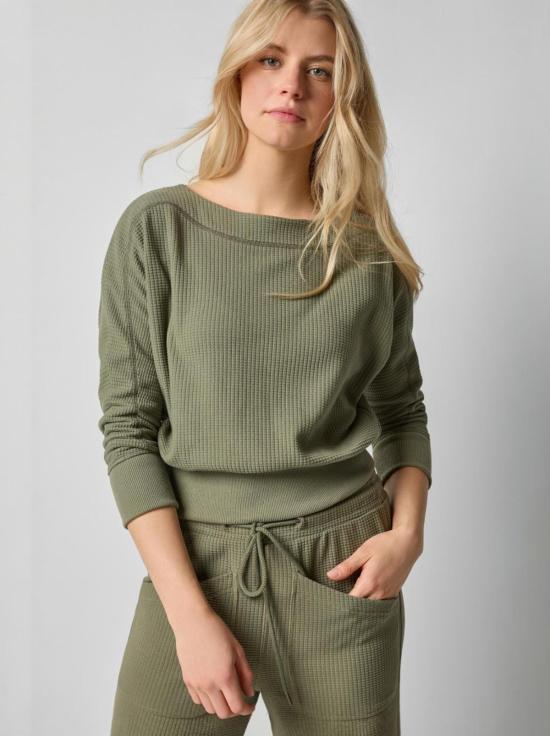  릴라 피 블라우스 릴라 P. 립 트림 솔기 탑 말차