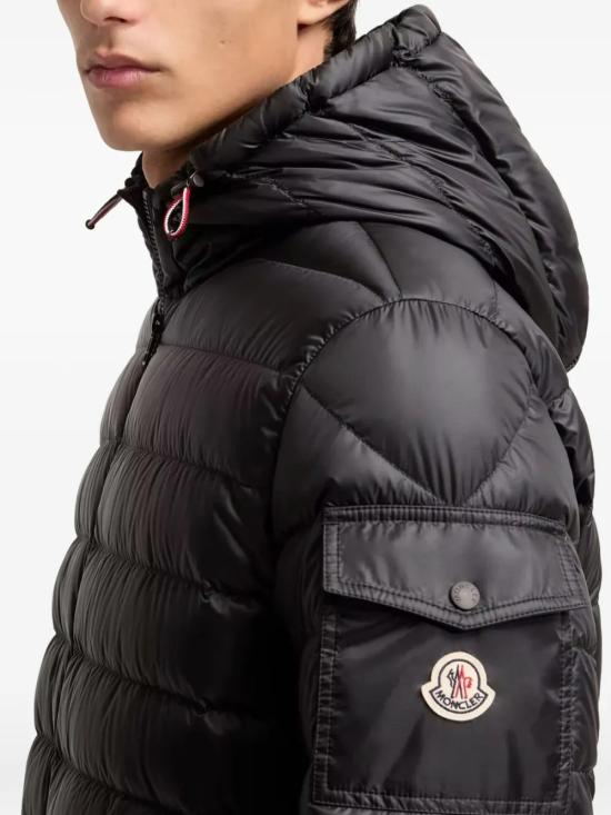 26SS 몽클레어 자켓 L10911A00075597XQ 999 BLACK - MONCLER
