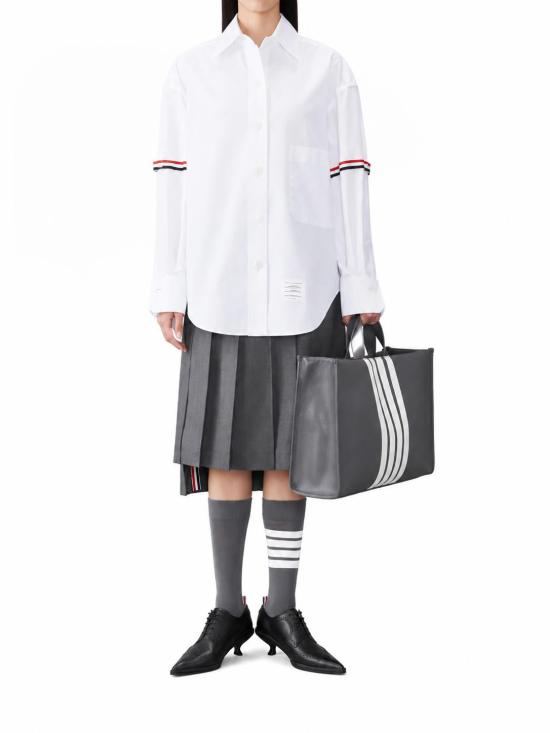 26SS 톰브라운 RWB 스트라이프 디테일 셔츠 FLL079EF0313 100 - THOM BROWNE