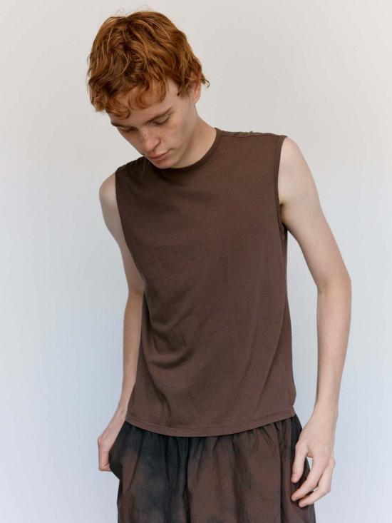  가브리엘라 콜 가먼츠 민소매 티셔츠 33번 브라운 오가닉 코튼 민소매 티셔츠