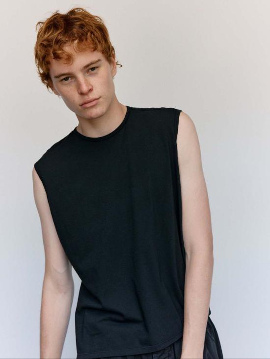  가브리엘라 콜 가먼츠 민소매 티셔츠 33번 유기농 면 민소매 티셔츠 블랙