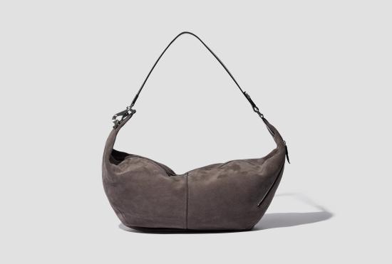 26SS 르메르 숄더백 대형 화살통 클립 백 - 스웨이드 가죽 BG0197 LL0125 그레이