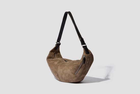 26SS 르메르 숄더백 화살통 클립  - 스웨이드 가죽 BG0228 LL0125 브라운 - LEMAIRE