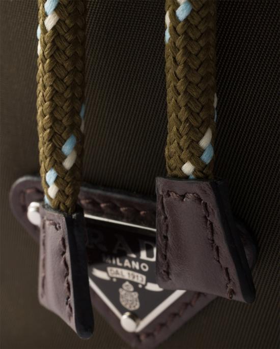 26SS 프라다 클러치/파우치 2NE0672HE1F0334 Green - PRADA