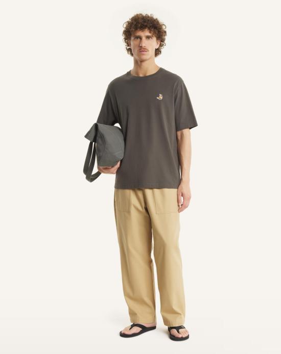 26SS 메종키츠네 드리밍 폭스 컴포트 티셔츠 QM00102KJ7026 0453 MARRONE - MAISON KITSUNE