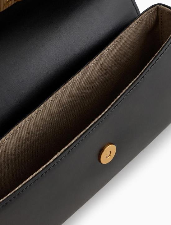 25FW 엠포리오 아르마니 크로스백 EW001212AF14786UC001 Black - EMPORIO ARMANI