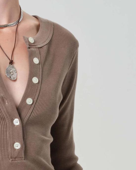  시티즌 오브 휴머니티 긴팔 티셔츠 인류 시민들 Varra Henley Top Brown - CITIZEN OF HUMANITY