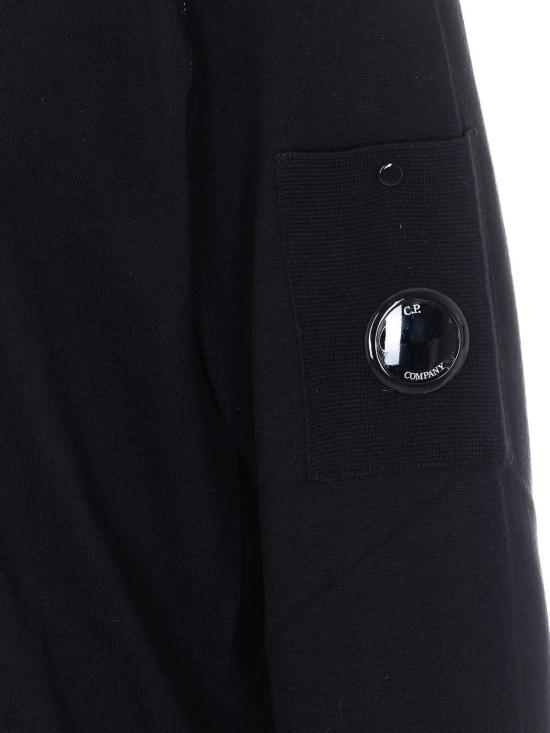 26SS 씨피 컴퍼니 코튼 씨 아일랜드 크루넥 렌즈 스웨터 20CMKN102A110560A999 Black - C.P. COMPANY