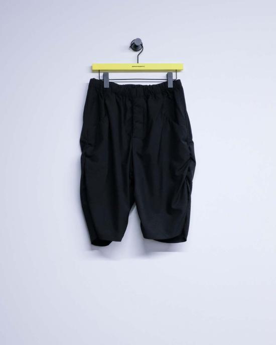  가브리엘라 콜 가먼츠 숏팬츠 330번 여름 울 드레이프 반바지 블랙