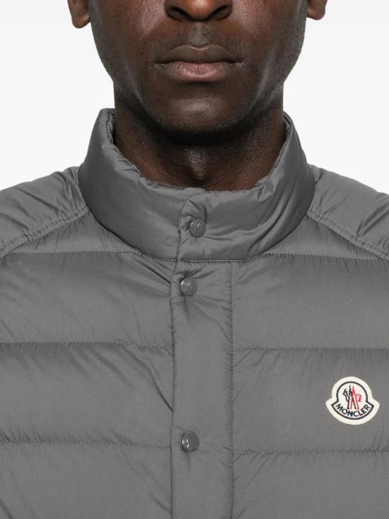 26SS 몽클레어 베스트 1A00078597YD94A - MONCLER