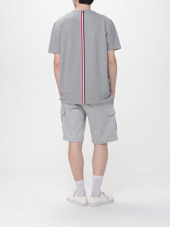 26SS 톰브라운 피케 센터 백 스트라이프 릴렉스 핏 티셔츠 MJS056A00050 055 Grey - THOM BROWNE
