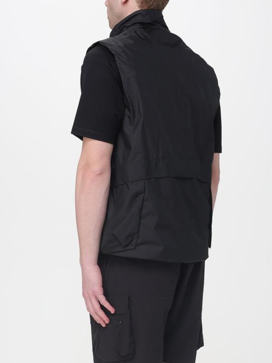 26SS 씨피 컴퍼니 베스트 20CLVE027A110400A 999 Black - C.P. COMPANY