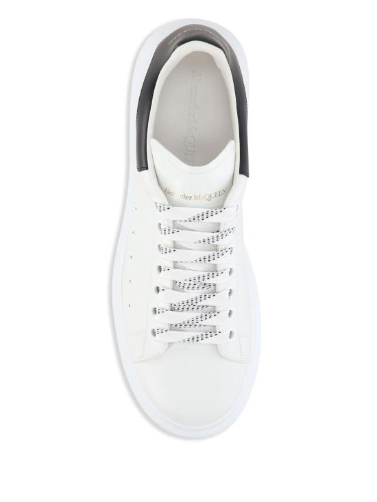 26SS 알렉산더 맥퀸 오버사이즈 드 스니커즈 553680WIAIG 9061 WHITE BLACK - ALEXANDER MCQUEEN