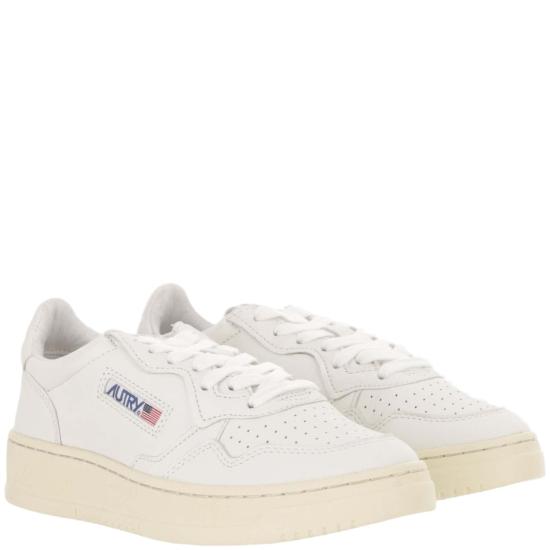 26SS 오트리 메달리스트 로우 레더 스니커즈 AULWGG04GOATGOATWHITE White - AUTRY