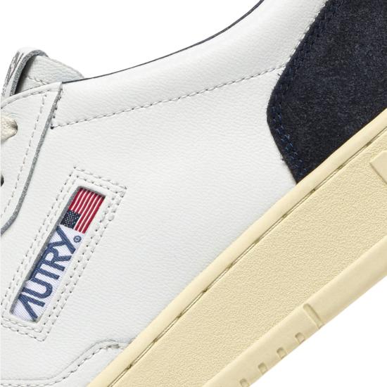 26SS 오트리 메달리스트 로우 스니커즈 AULMFT07SOFLEASUEWHTOCEAN Neutrals - AUTRY
