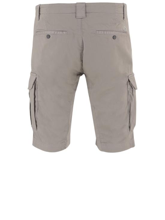 26SS 씨피 컴퍼니 스트레치 사틴 카고 렌즈 쇼츠 도브 20CMBE746A005694G904 Grey - C.P. COMPANY