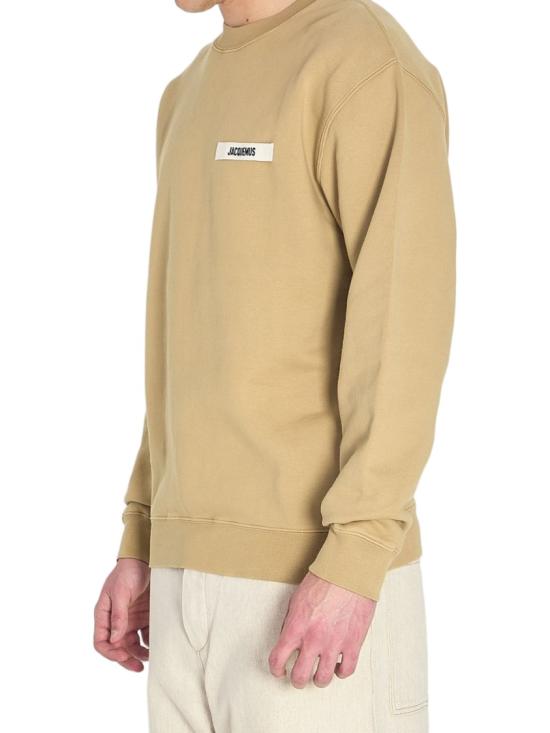 26SS 자크뮈스 그로그랭 스웨트 셔츠 SSM00206 AJ00126 180 Brown - JACQUEMUS