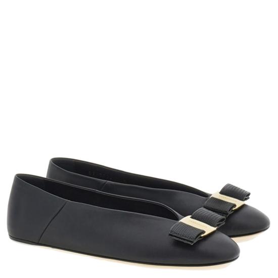 26SS 살바토레 페라가모 플랫 슈즈 01K221001 Black - SALVATORE FERRAGAMO