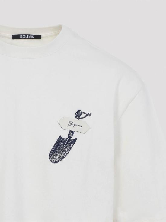 26SS 자크뮈스 반팔 티셔츠 TSM00623AJ002261NZ White - JACQUEMUS