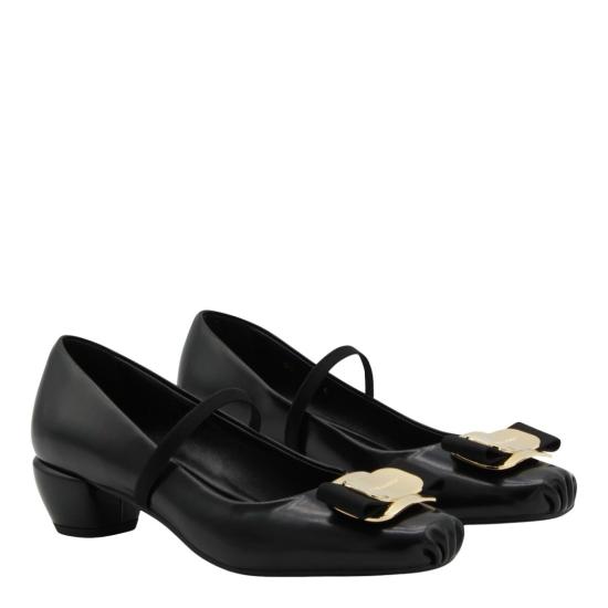 26SS 살바토레 페라가모 힐/펌프스 78533101K093001 Black - SALVATORE FERRAGAMO